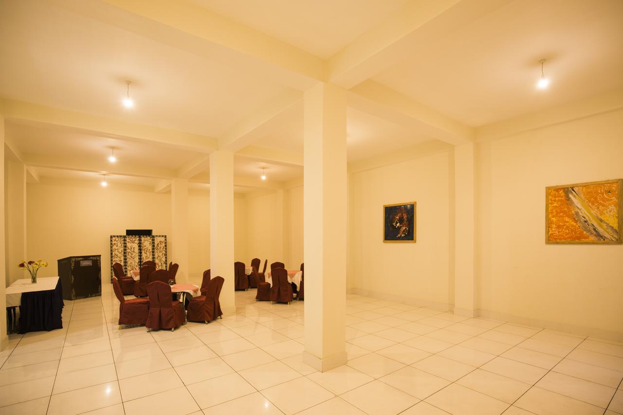 Central Shangrila Resort And Spa Гангток Экстерьер фото